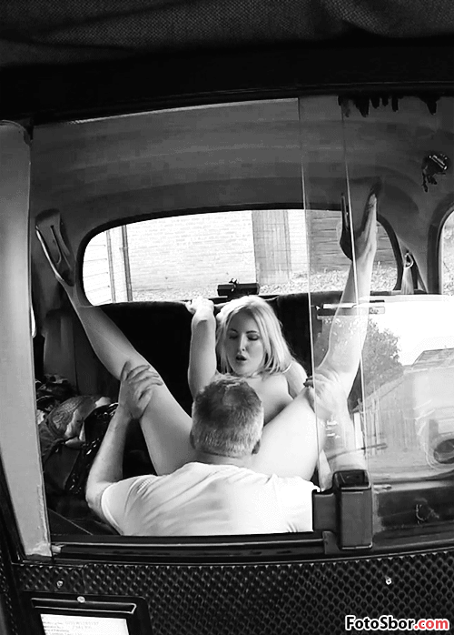 Таксист лижет блондинке в машине гиф - riosalon.ru
