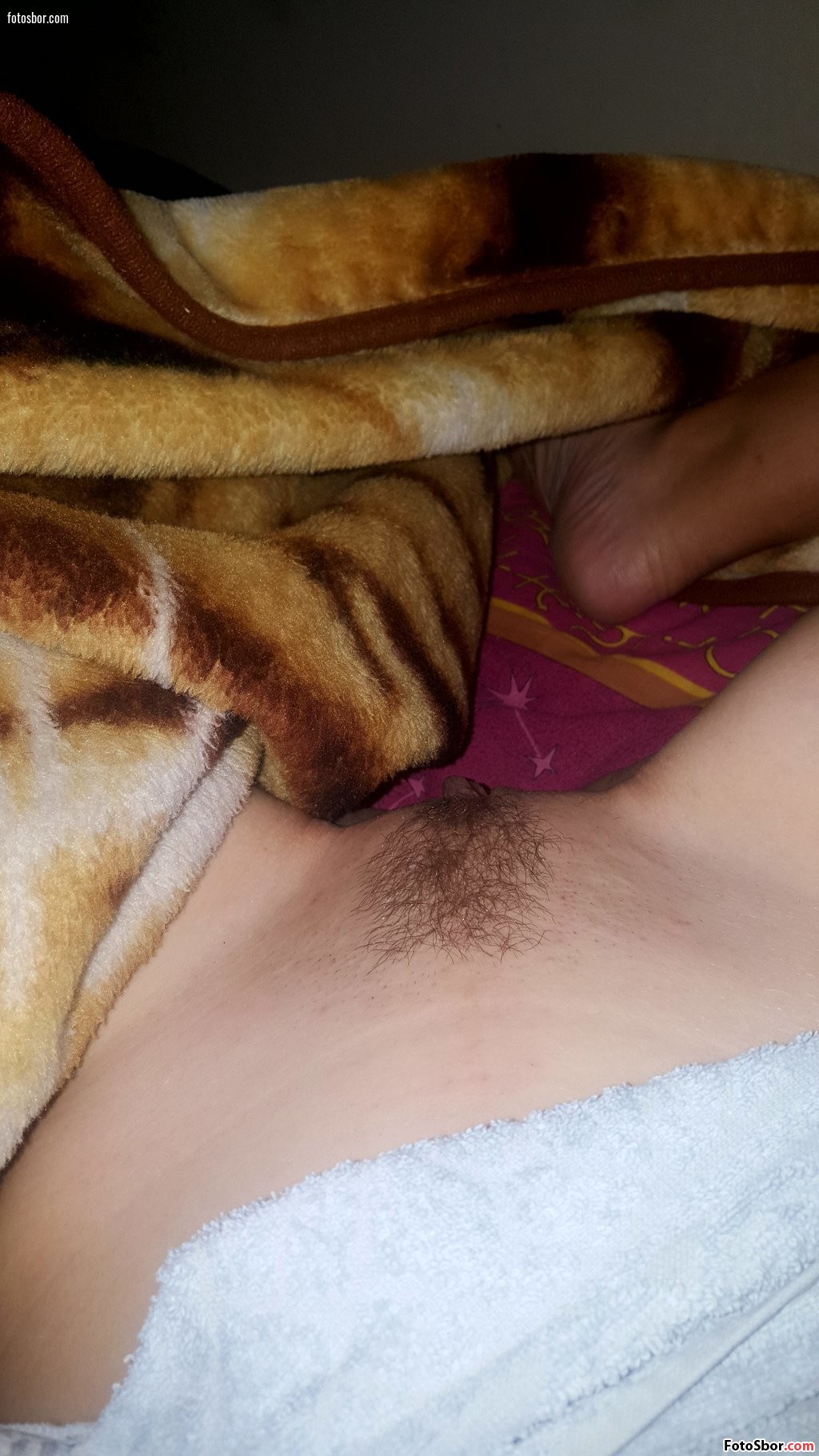 Порно Пися Под Одеялом
